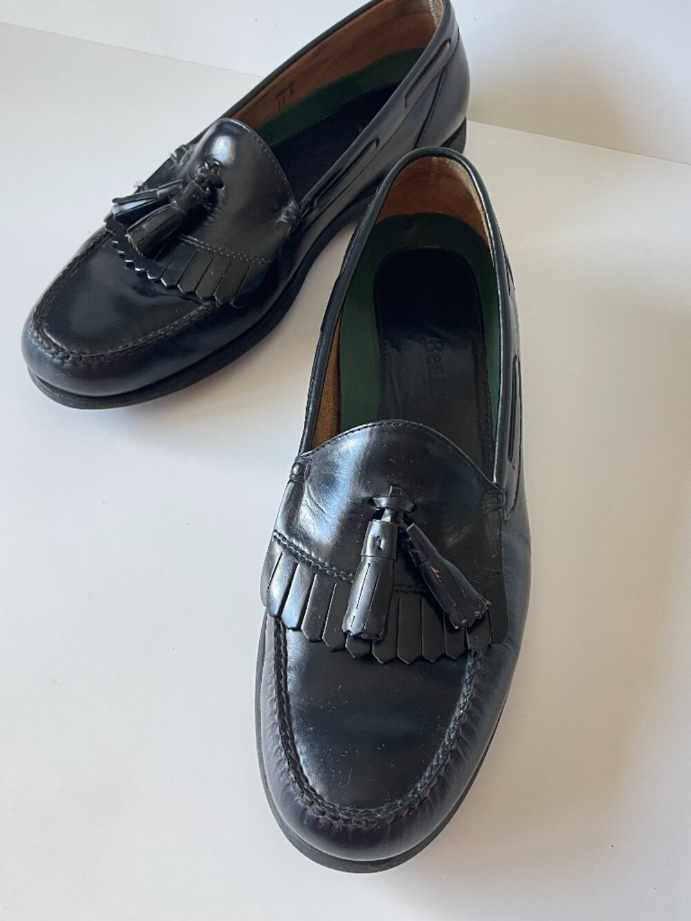 LL Bean Black Leather Loafer Tassel Kilter Men’s Size 13B Narrow Slip On